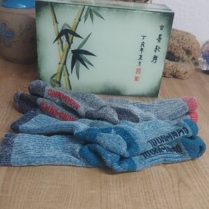 2 Pairs Blue and Brown Omni Wool Socks 10 -12 Mens